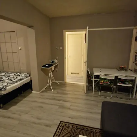 The Hague Appartment アパート *